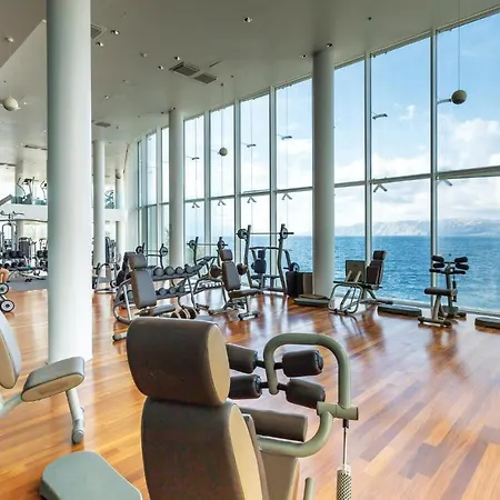 Awesome In With Outdoor Swimming Pool, Sauna And Wifi Apartament *