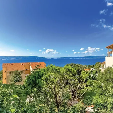 Awesome In With Outdoor Swimming Pool, Sauna And Wifi Apartament *
